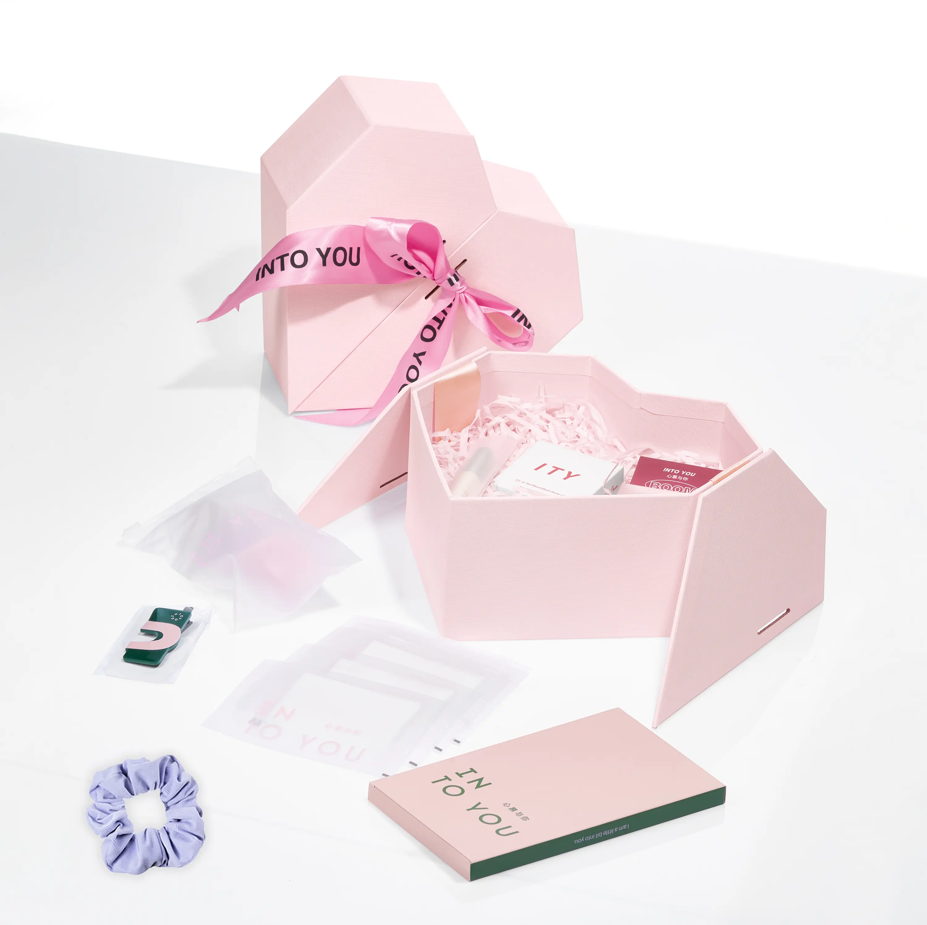 INTO YOU Pink Heart Gift Set 15pcs-INTO YOU Cosmetics