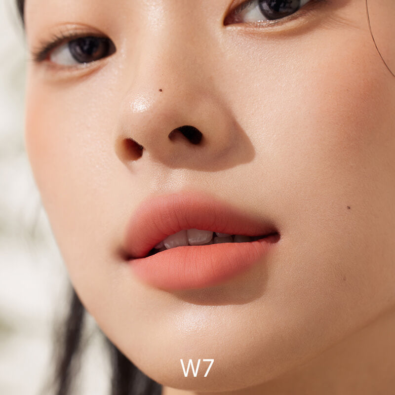 W7